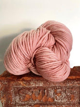 Load image into Gallery viewer, Manos del Uruguay Alegria Grande