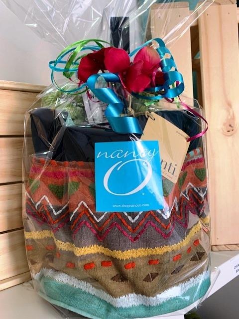 Atenti and Wonderland Knitting Kit