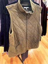 Load image into Gallery viewer, Habitat Quilted Vest
